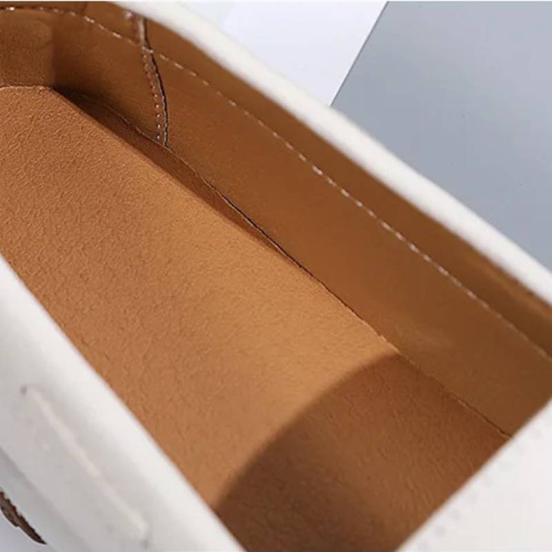 Mocassim Feminino com Laço Decorativo