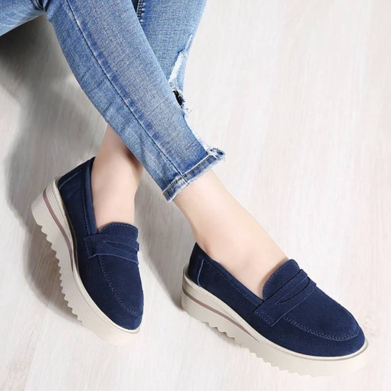 Mocassim Feminino Clássico em Couro