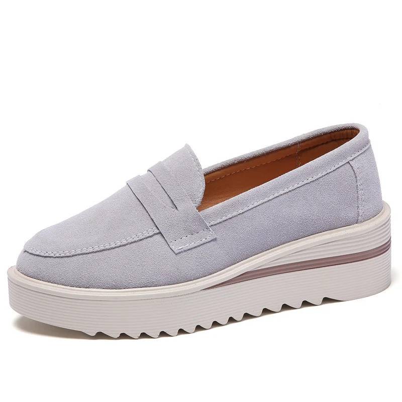 Mocassim Feminino Clássico em Couro