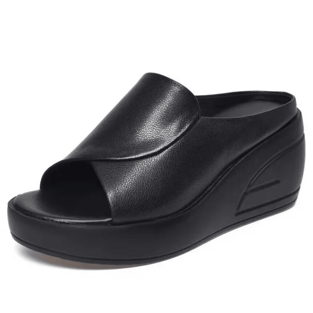 Sandália Ortopédica de Couro Femory